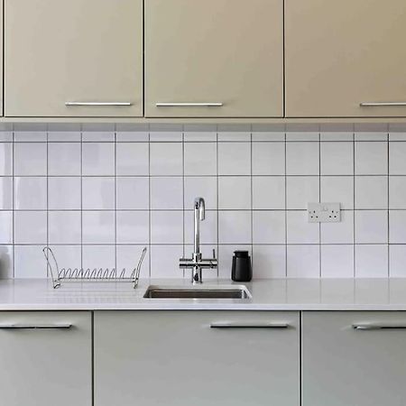 Modern 3 Bed Apartment In Tottenham Londres Extérieur photo