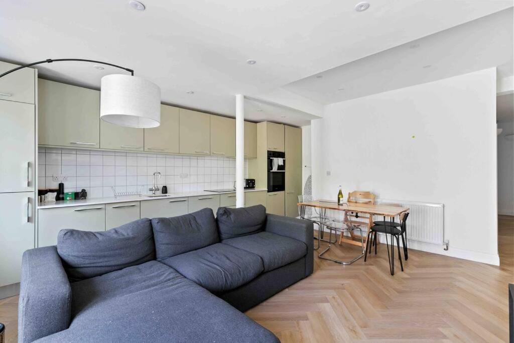 Modern 3 Bed Apartment In Tottenham Londres Extérieur photo