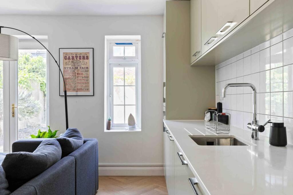 Modern 3 Bed Apartment In Tottenham Londres Extérieur photo